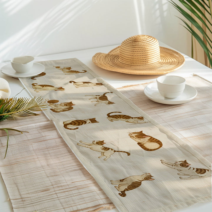 Neko Zukan Table Runner